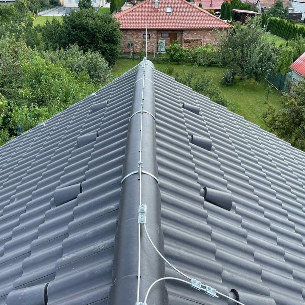 Práce zlaňovacou a horolezeckou technikou — projekt 6